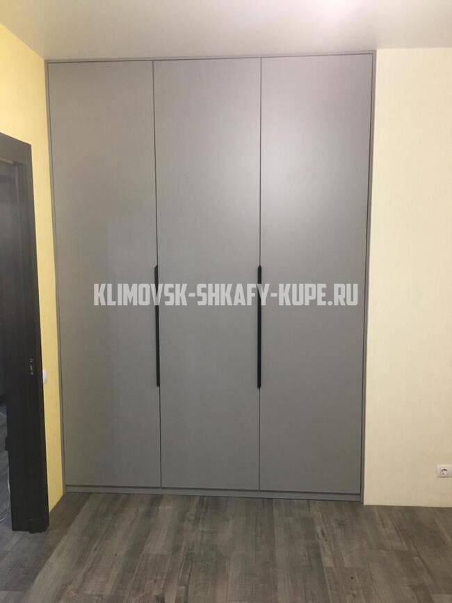Распашные шкафы Климовск